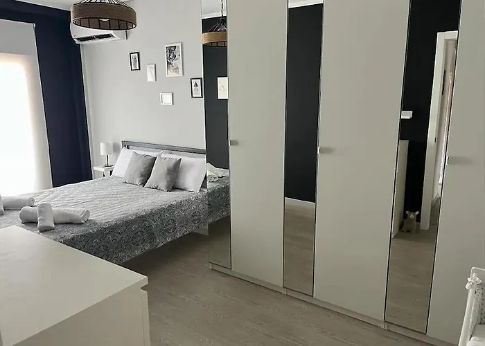 Apto Familiar Balcones A La Muralla